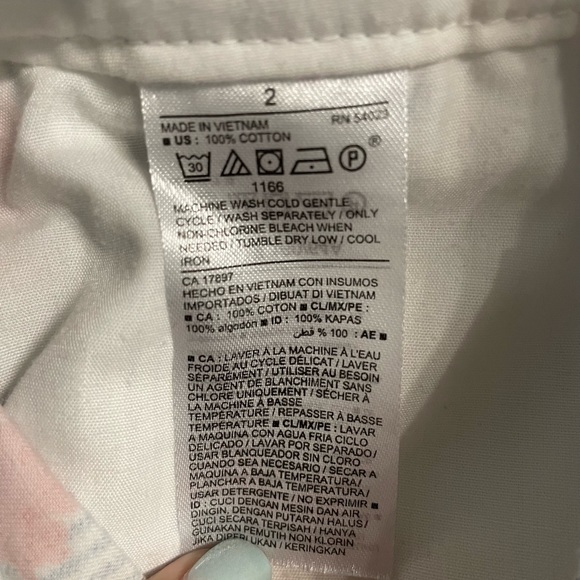 Old Navy Shorts - Picture 5 of 5